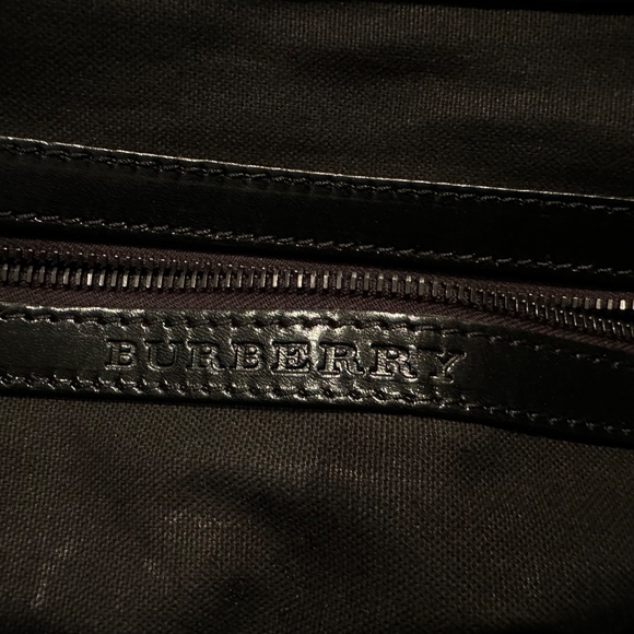 BURBERRY MESSENGER BAG - Picture 3 of 6